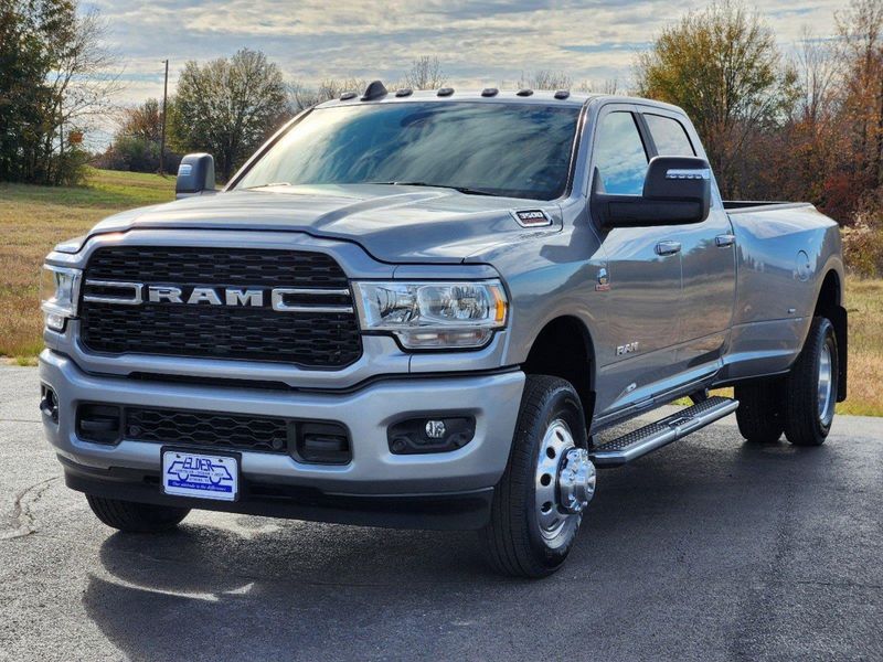 2024 RAM 3500 Big Horn Crew Cab 4x4 8