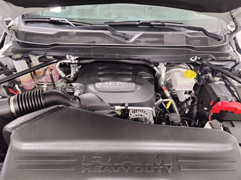 2024 RAM 2500 Big Horn 6.4L V8 Crew Cab 4x4Image 21
