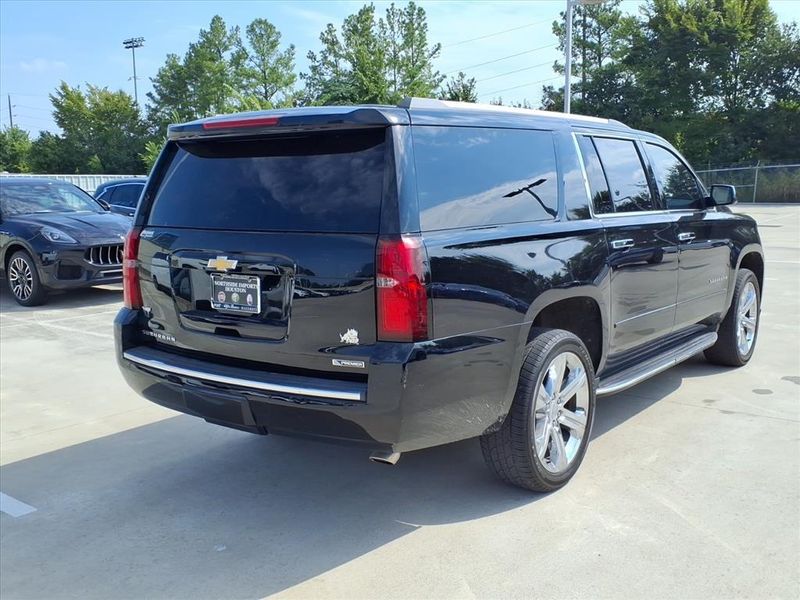 Used 2017 Chevrolet Suburban PremierImage 17