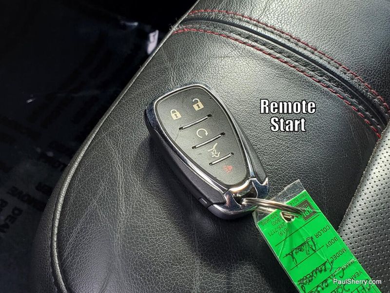 Used 2022 Chevrolet Traverse RS