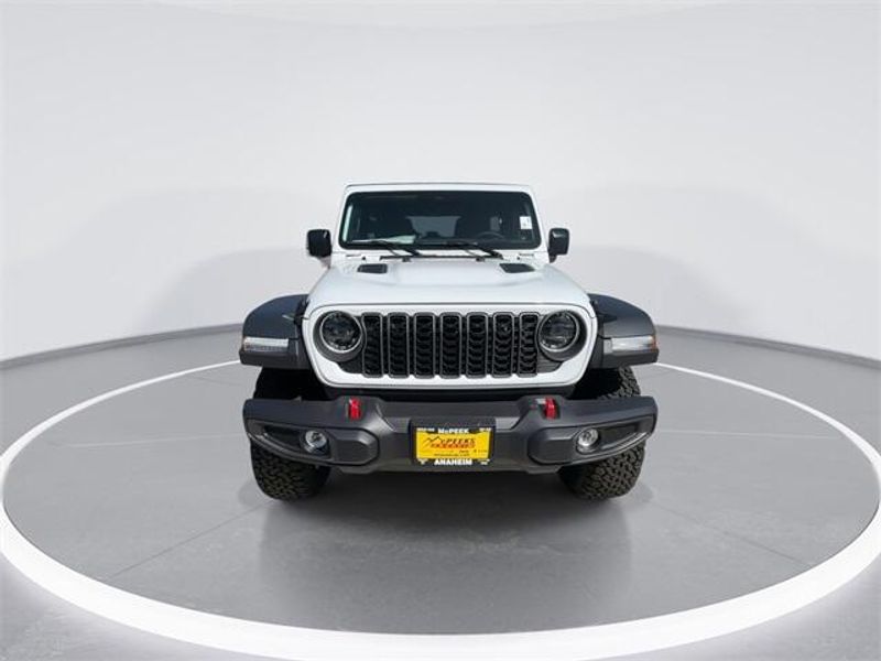 New 2025 Jeep Wrangler 4-door RubiconImage 3
