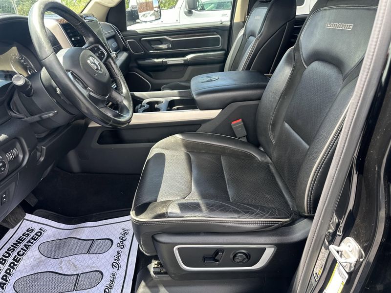 2019 RAM 1500 LaramieImage 20