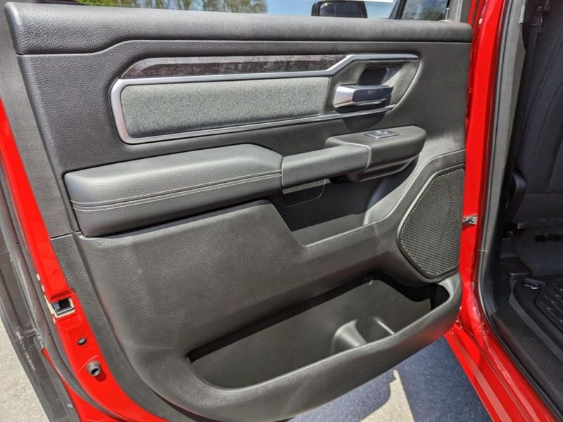 2023 RAM 1500 Big Horn Crew Cab 4x4 5