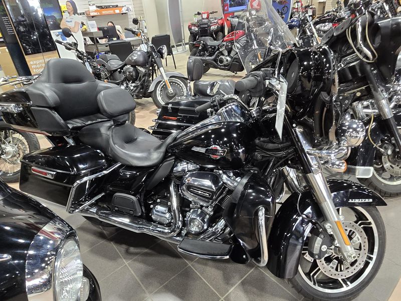 USED 2023 HARLEY ELECTRA GLIDE ULTRA LIMITED Image 2