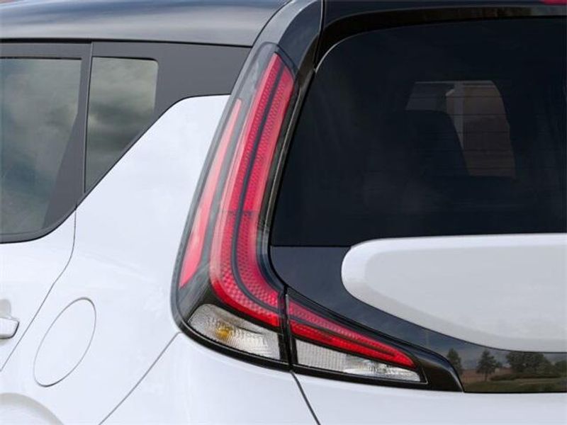 New 2025 Kia Soul SImage 11
