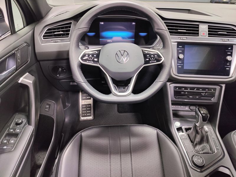 2024 Volkswagen Tiguan SE R-Line Black AWD w/SunroofImage 20