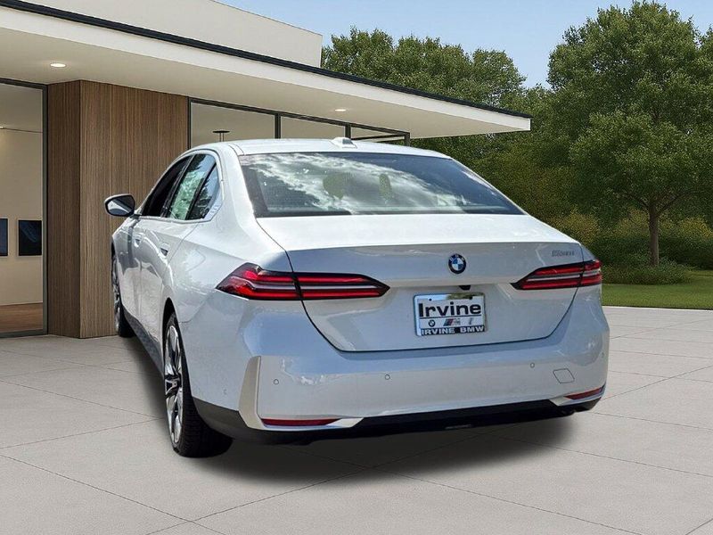 New 2027 BMW 5 Series 530iImage 9