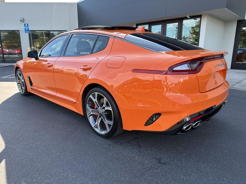2020 Kia Stinger GT2 photo 7