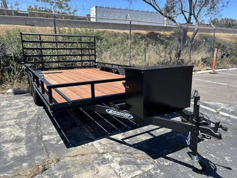 New 2025 Zieman F-816 WIDE BODY Image 2