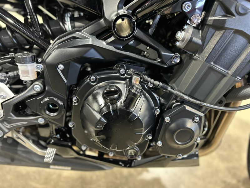 Used 2022 Kawasaki Z900 ABS Image 24