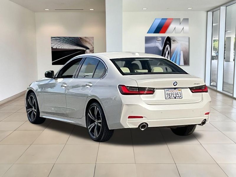 2024 BMW 3 Series 330iImage 6