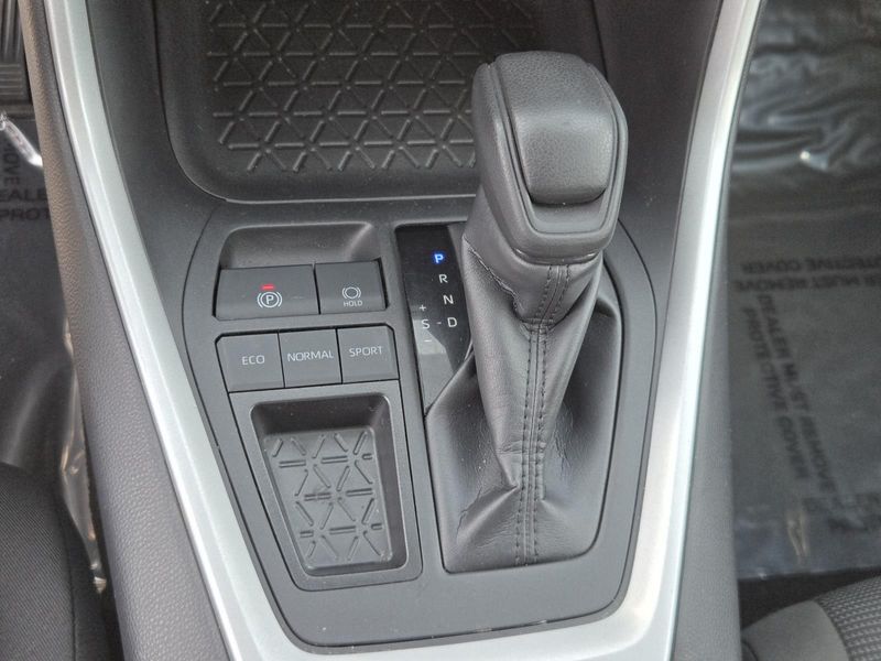 Used 2025 Toyota RAV4 LE FWD (Natl)
