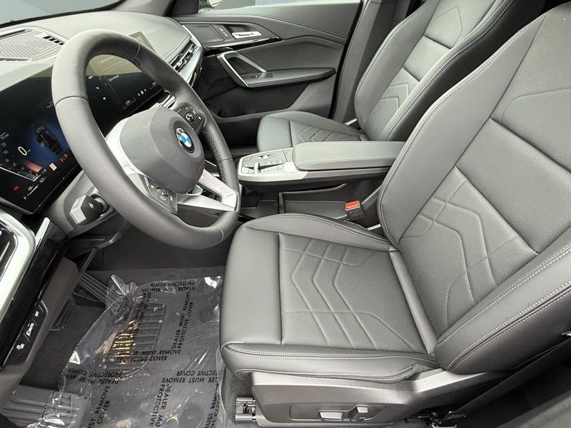 2025 BMW X1 xDrive28iImage 19