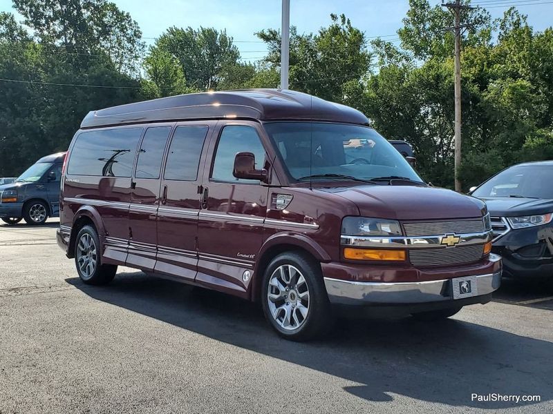 2022 Chevrolet Express Cargo Image 10