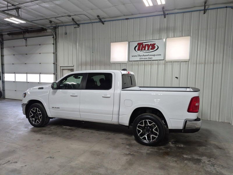 2025 RAM 1500 Laramie Crew Cab 4x4 5