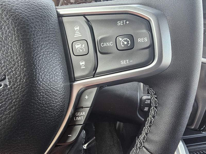New 2025 RAM 1500 Big HornImage 19