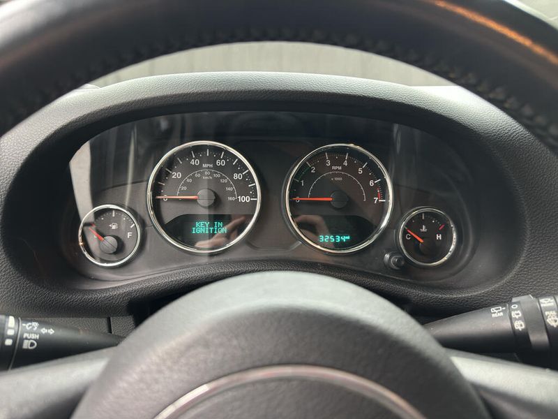 Used 2016 Jeep Wrangler JK SportImage 10