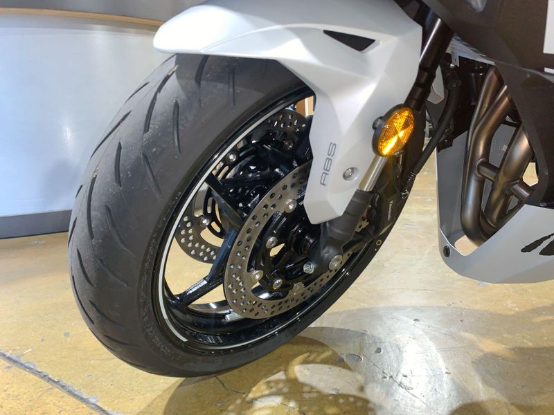 New 2025 Kawasaki NINJA ZX-4RR ABS Image 15