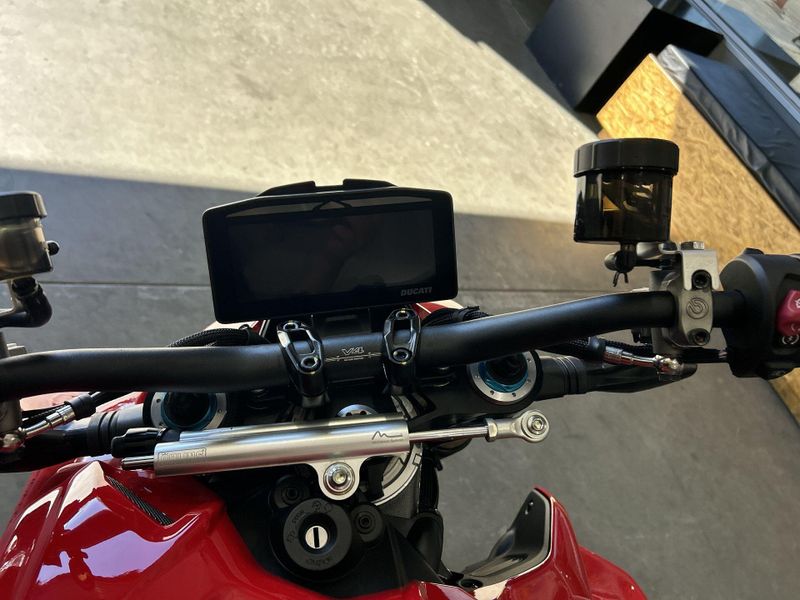 New 2026 Ducati STREETFIGHTER V4 S Image 22