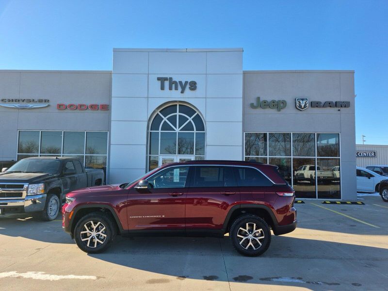 2025 Jeep Grand Cherokee Limited 4x4Image 40