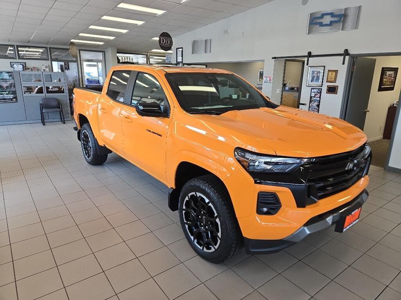 2026 Chevrolet Colorado Z71 photo 3
