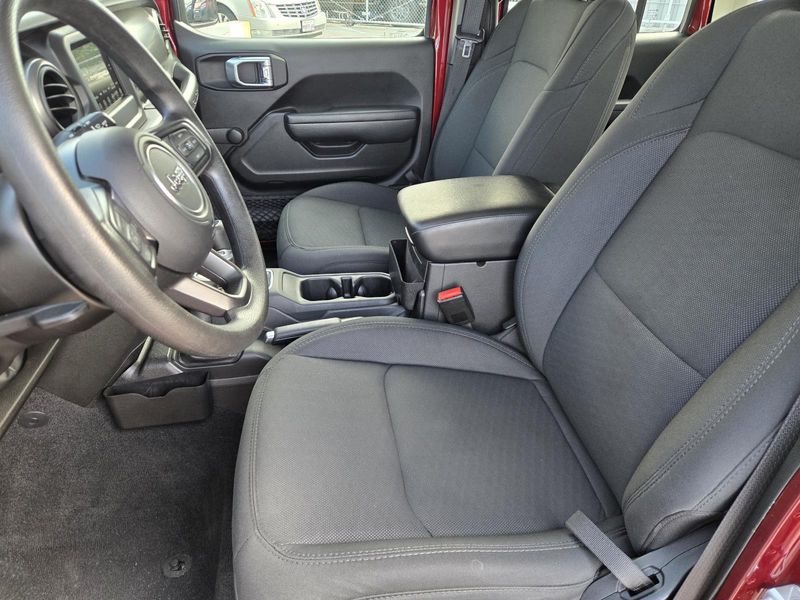 Used 2022 Jeep Wrangler Unlimited Sport 4x4