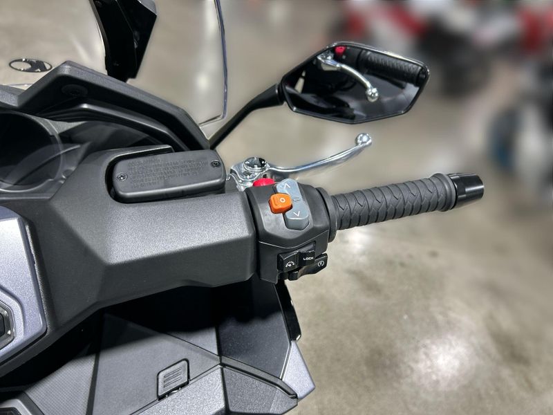 New 2026 Kymco AK 550I PREMIUM Image 19