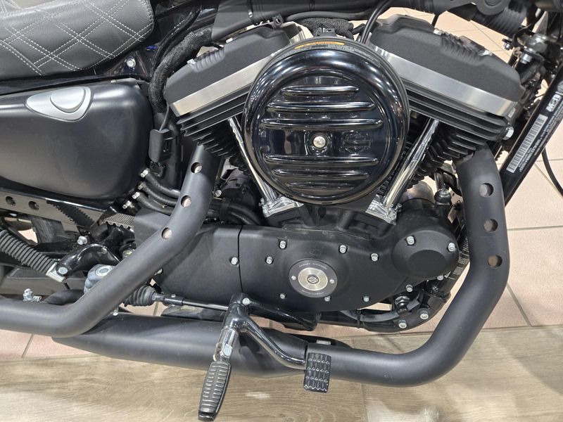 USED 2021 HARLEY SPORTSTER IRON 883 Image 12