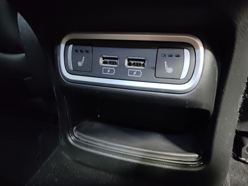 Used 2025 Alfa Romeo Stelvio Intensa AWD w/Sunroof/NavImage 24