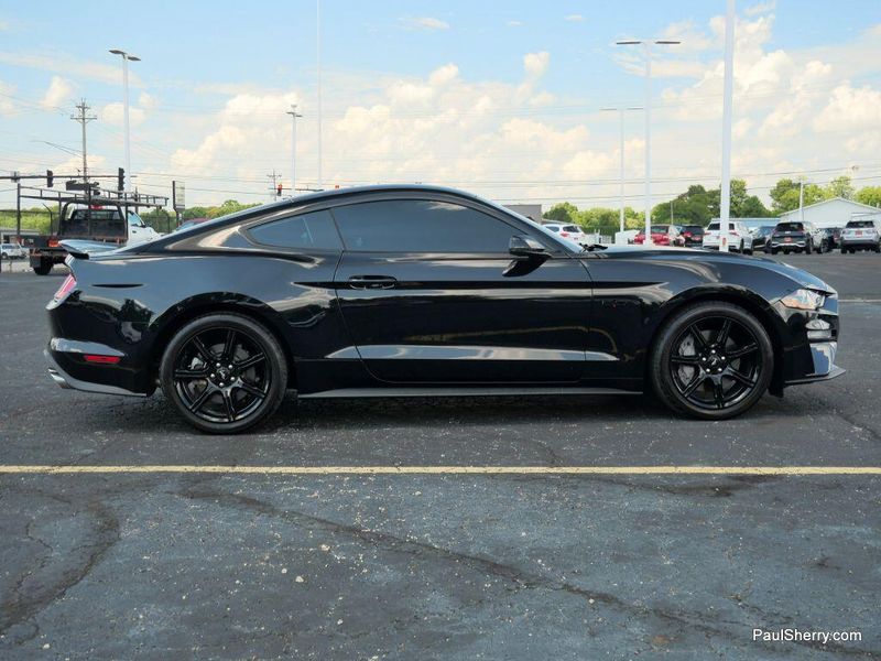 Used 2019 Ford Mustang GT Premium BlackImage 16
