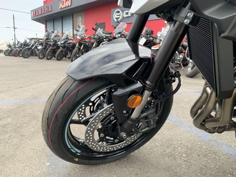 New 2025 Kawasaki Z900 ABS Image 10