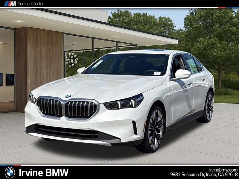 New 2027 BMW 5 Series 530iImage 1