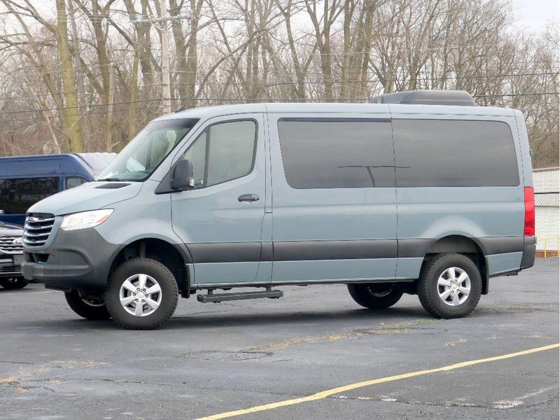 2020 Freightliner Sprinter 2500 Standard Roof V6Image 7