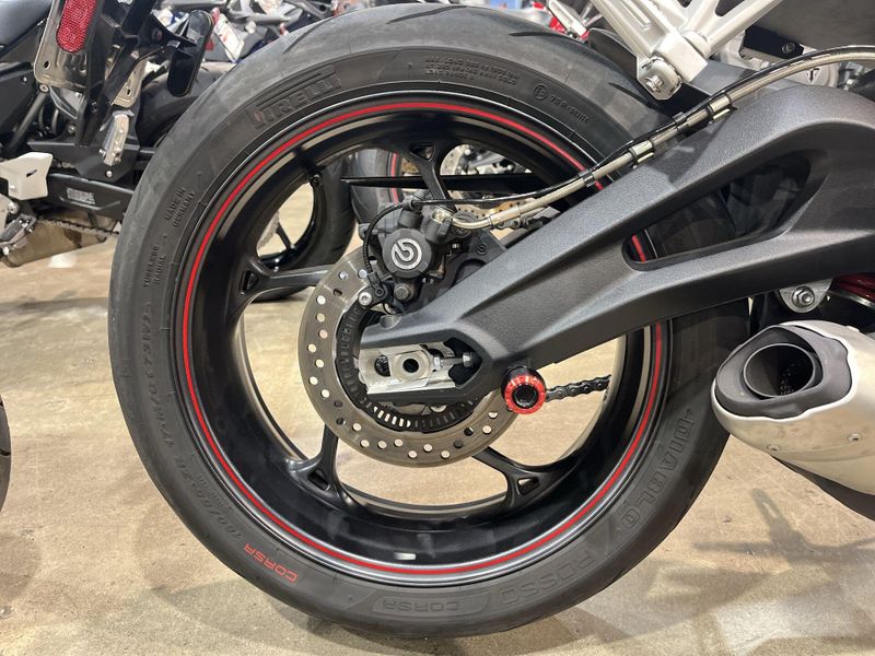 Used 2018 Triumph Street Triple R Image 16