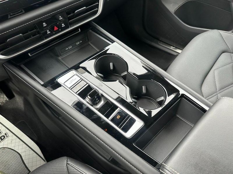 2024 Volkswagen Atlas 2.0T SE w/TechnologyImage 8