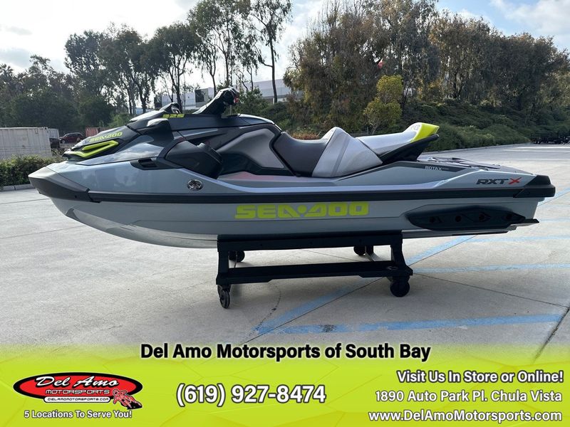 2024 Sea-Doo RXT-X 325 (SOUND SYSTEM) Image 10