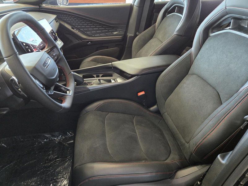 New 2026 Dodge Charger Daytona Scat Pack 4-door Awd