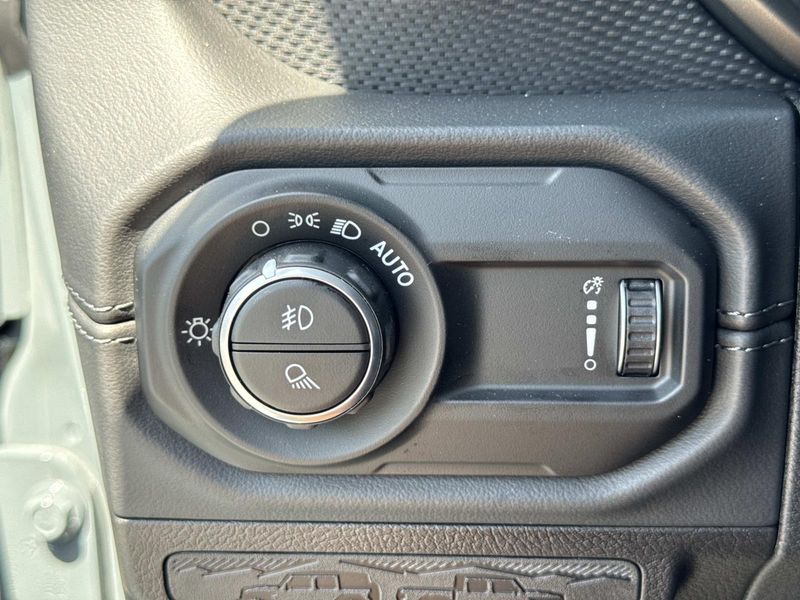New 2026 Jeep Gladiator Rubicon 4x4