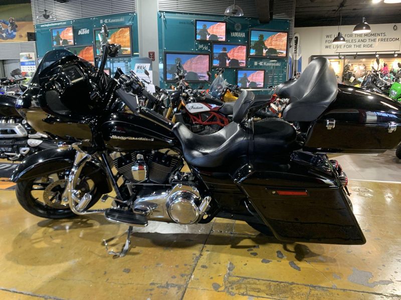 Used 2015 Harley-Davidson ROAD GLIDE SPECIAL Image 10