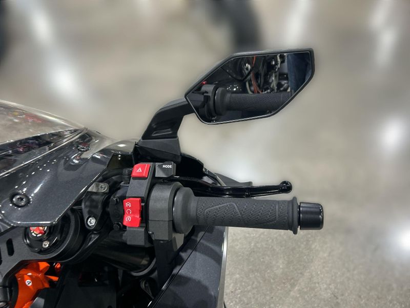 New 2026 KTM 990 RC R Image 17