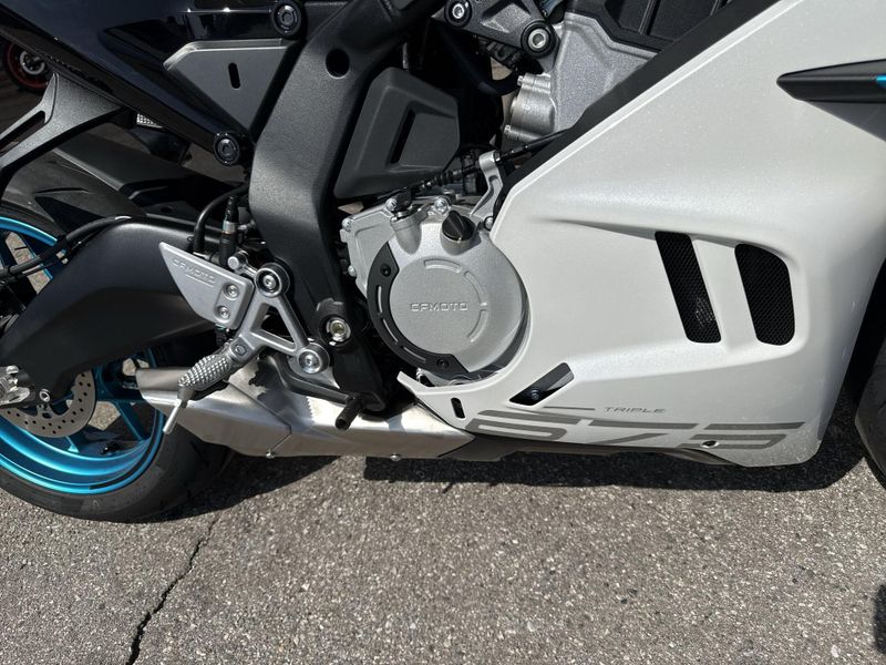 New 2026 CFMOTO 675SS Image 12
