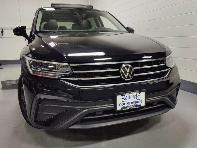 2024 Volkswagen Tiguan SE 4-Motion AWD w/SunroofImage 2