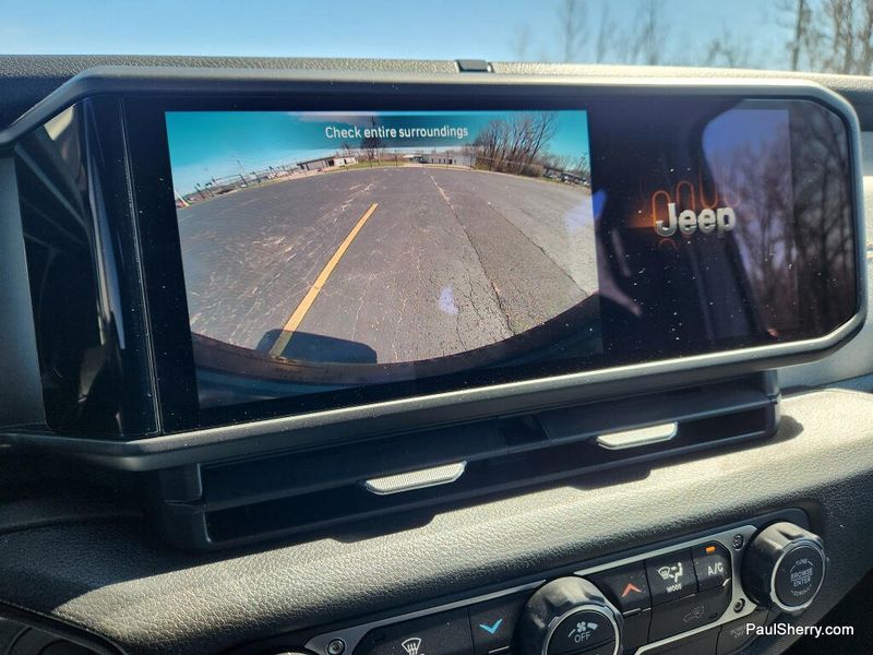 New 2026 Jeep Wrangler 4-door Sport