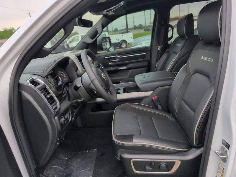 New 2025 RAM 1500 Laramie Crew Cab 4x4 5