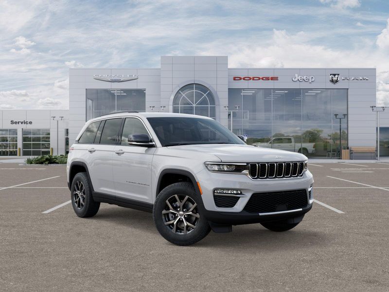 2025 Jeep Grand Cherokee Limited photo 4