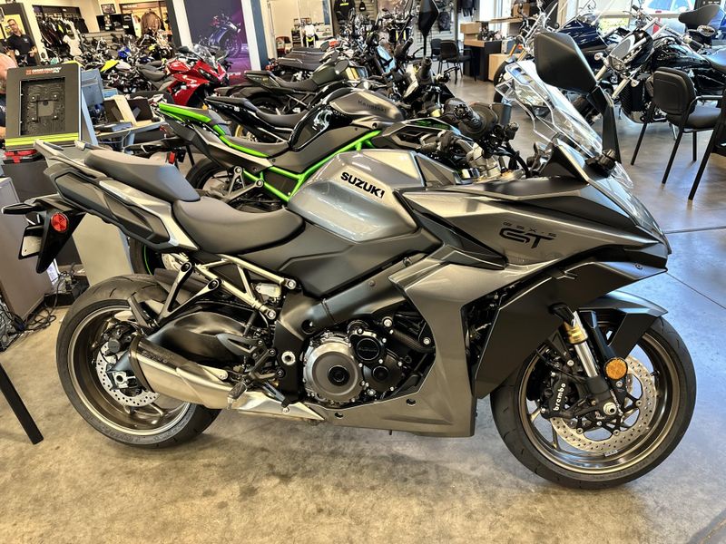 2025 Suzuki GSXS 1000GTImage 1