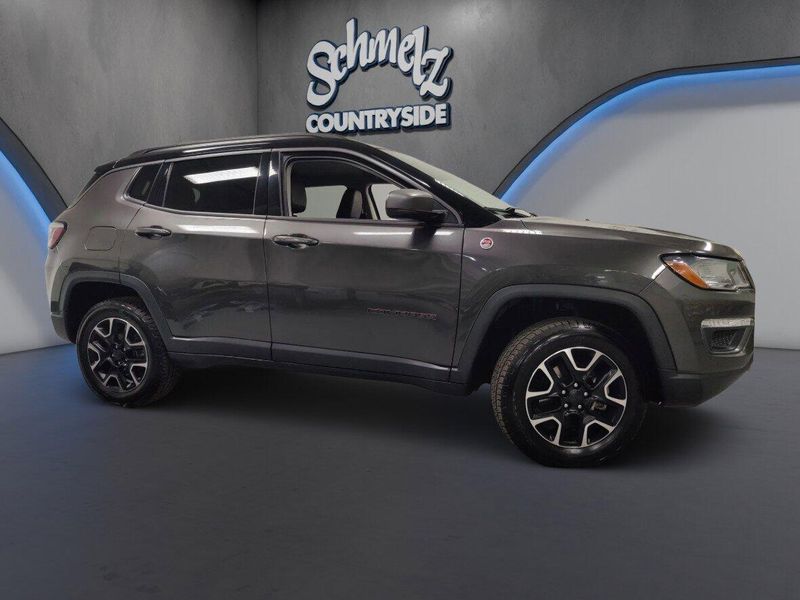 Used 2020 Jeep Compass Trailhawk 4x4 w/Heated SeatsImage 4