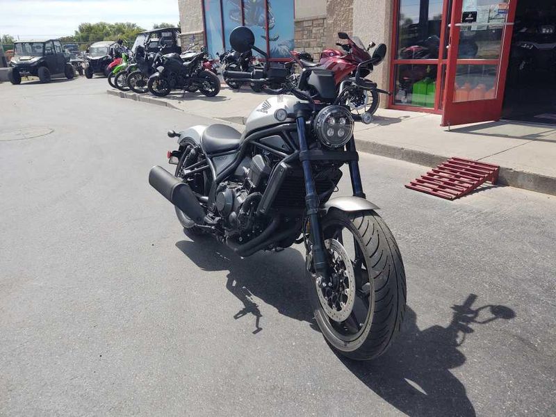 New 2026 Honda REBEL 300 ECLUTCH 