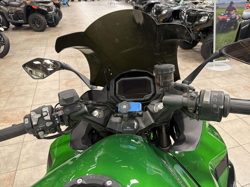 Used 2025 Kawasaki NINJA 1100SX SE Image 23