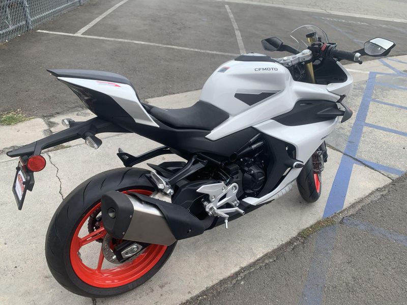 New 2025 CFMOTO 450SS Image 12